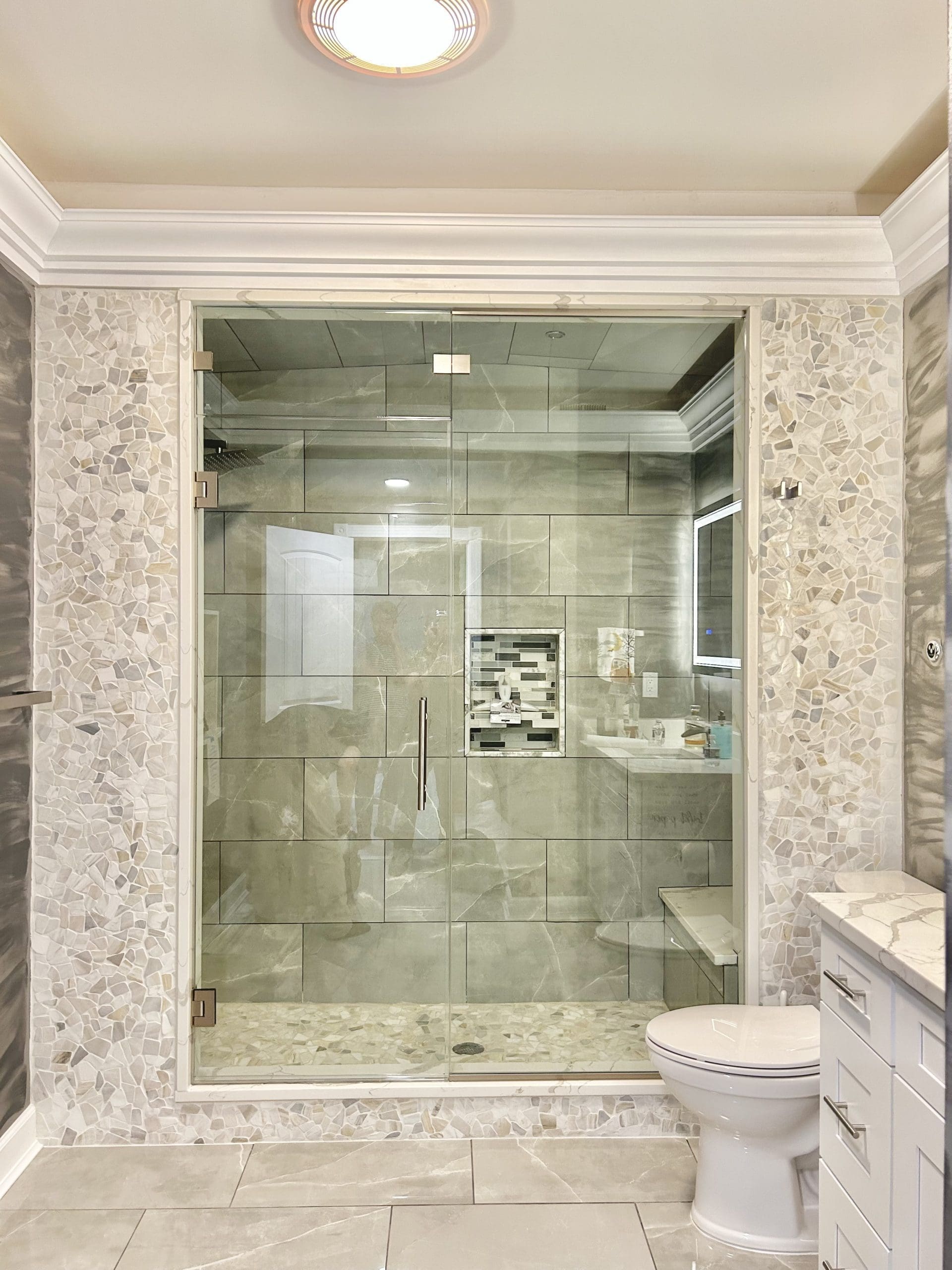 Steam Unit with Transom Glass Steam Unit with Transom Glass