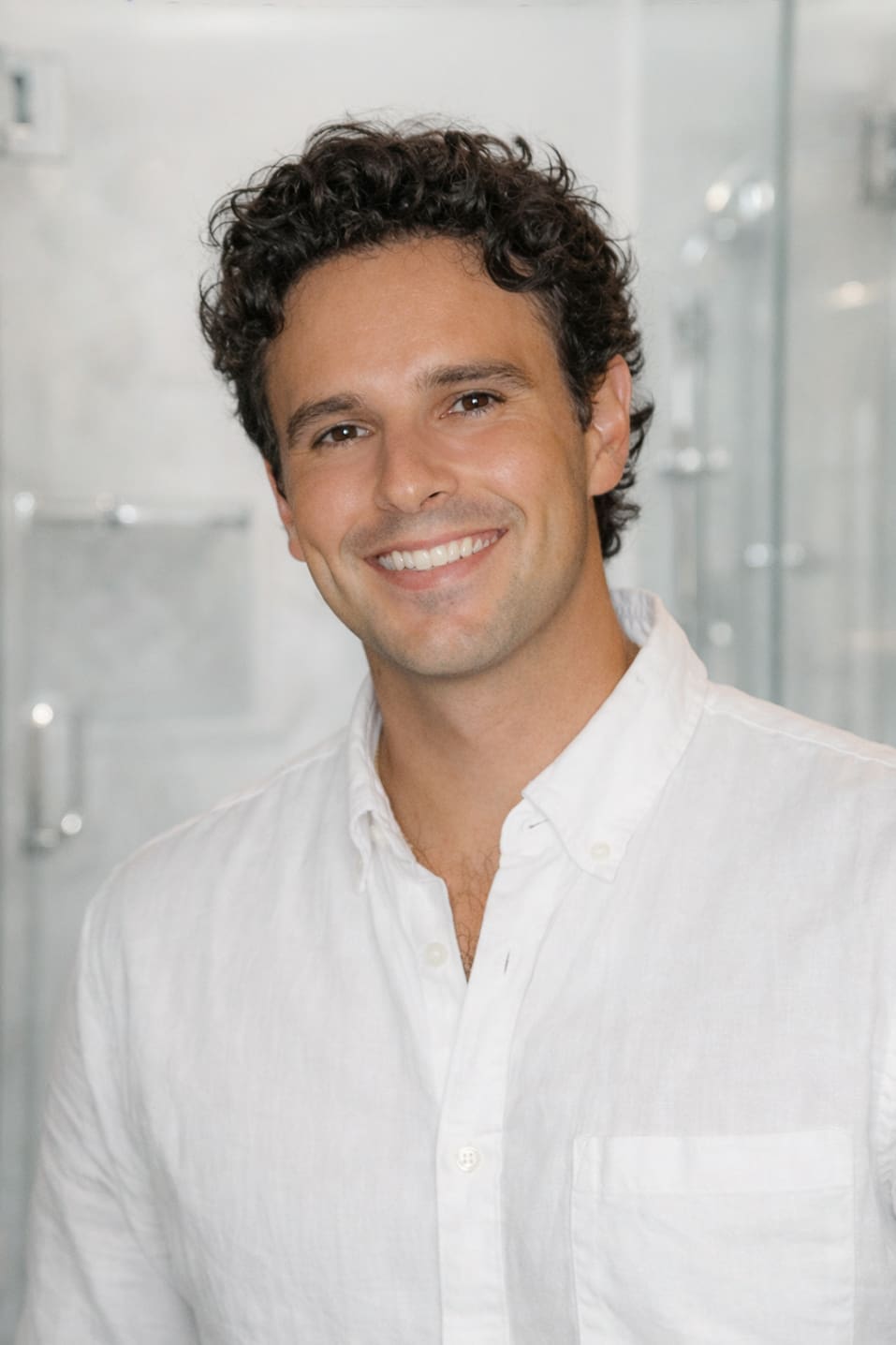 Christopher - Headshot Christopher
